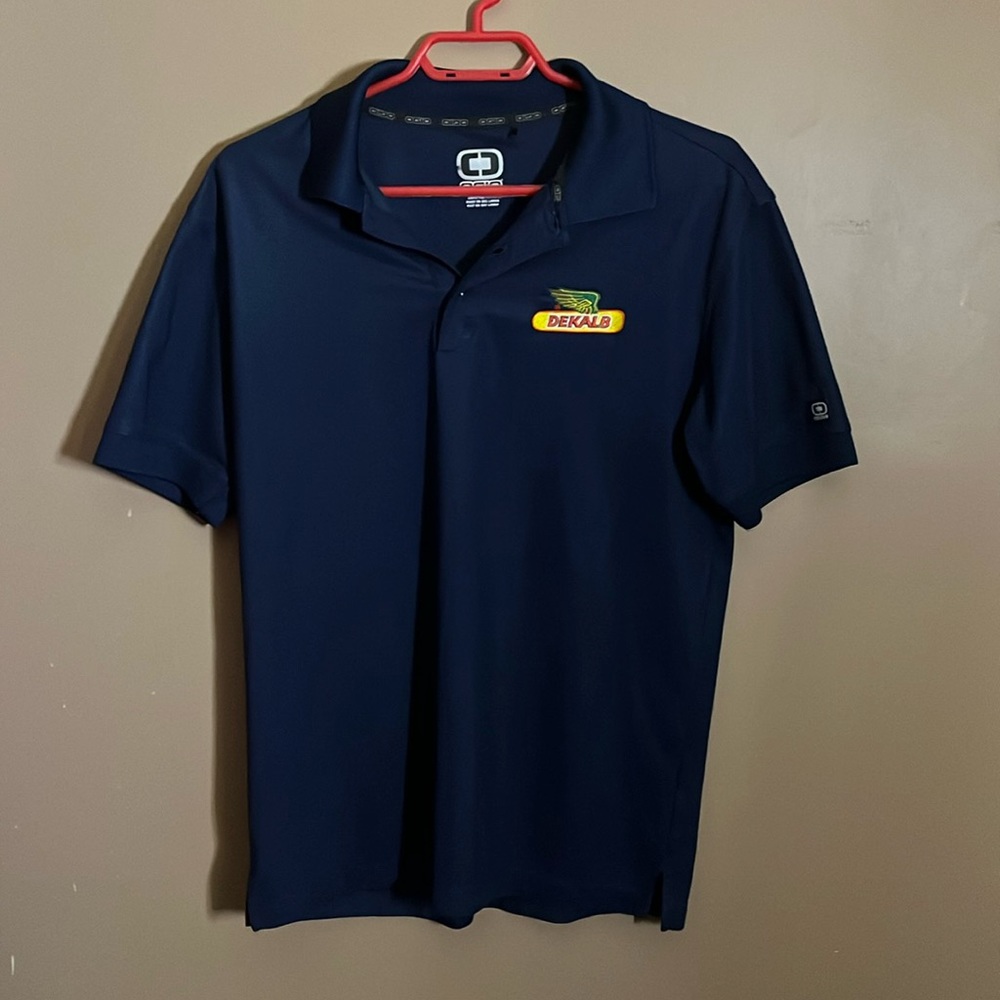 😄Dark golf shirt polo breast crest. B4